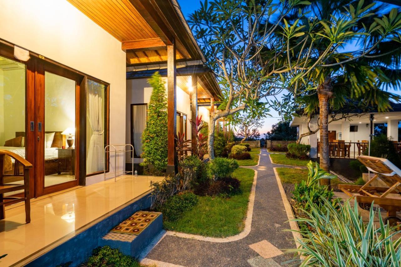 Wk Gamat Garden Hotel Toyapakeh Exterior photo